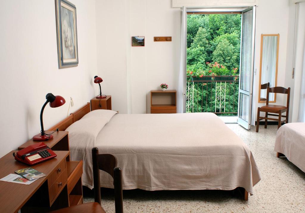 Albergo Ristorante Regina Bognanco Стая снимка