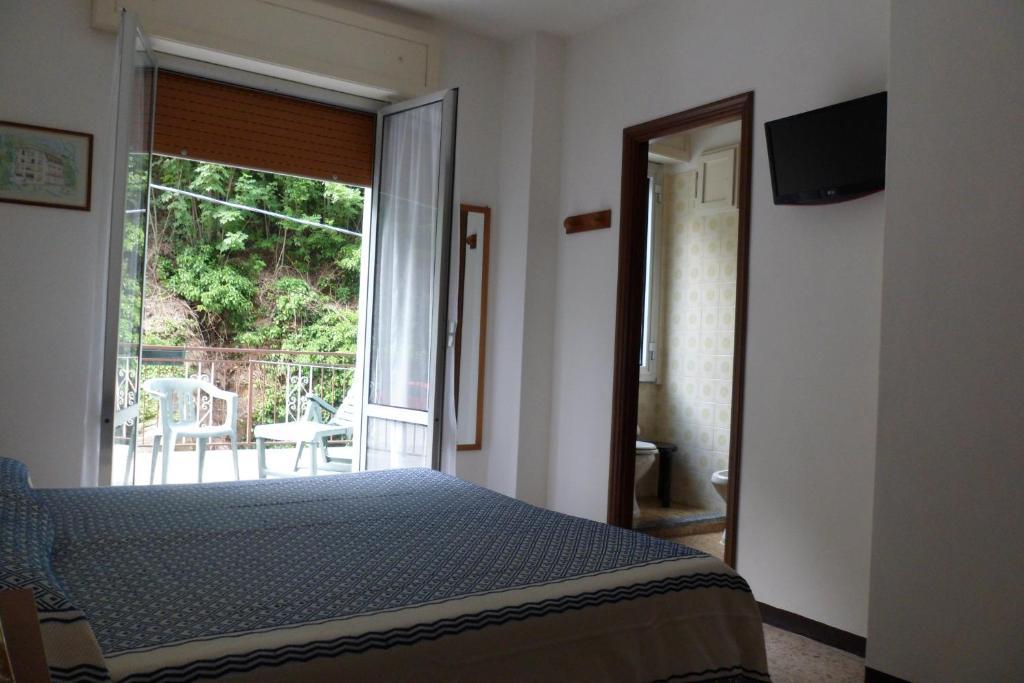 Albergo Ristorante Regina Bognanco Стая снимка