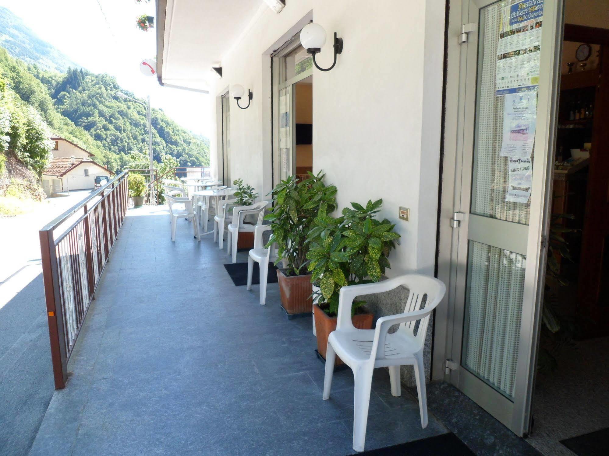 Albergo Ristorante Regina Bognanco Екстериор снимка