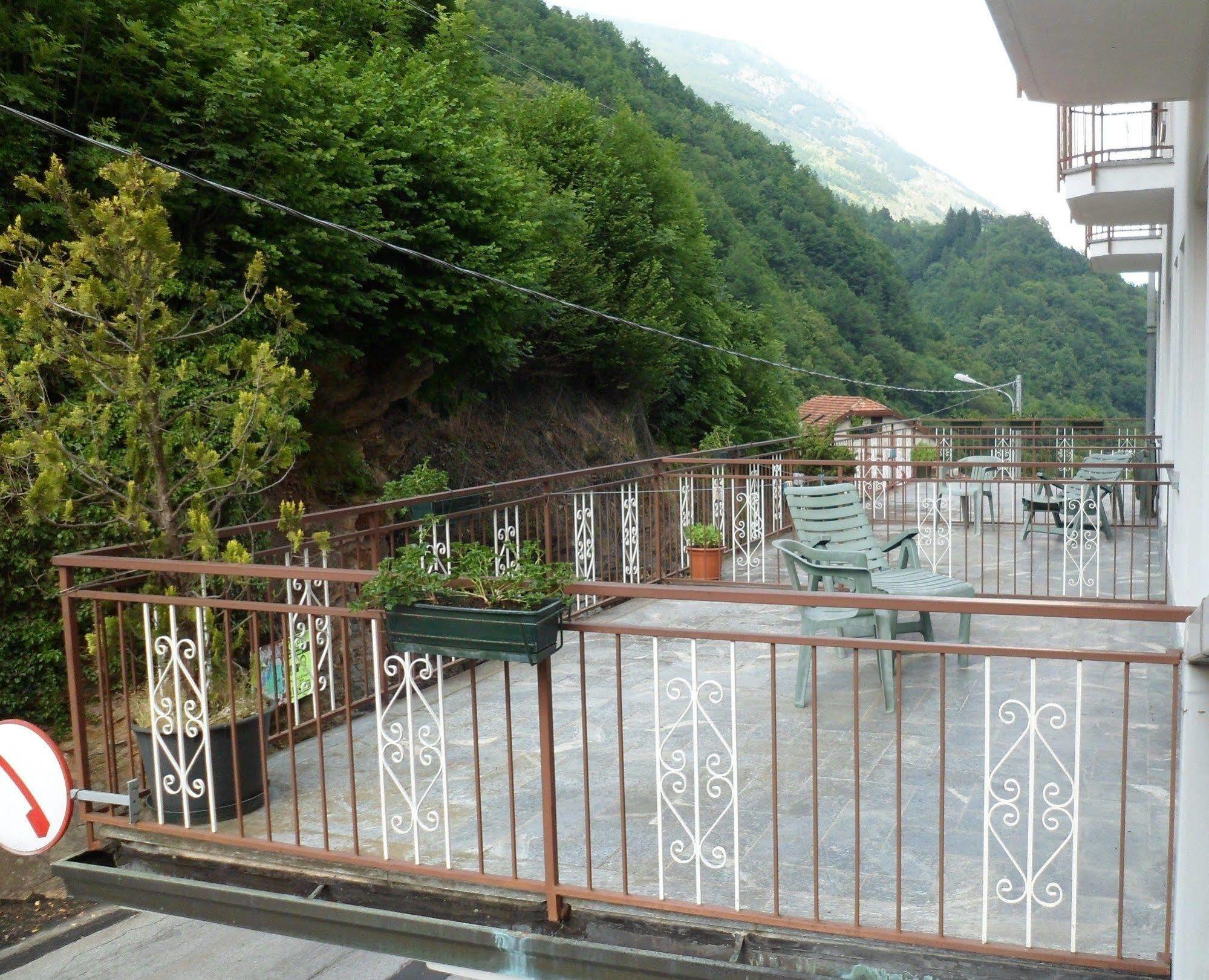 Albergo Ristorante Regina Bognanco Екстериор снимка